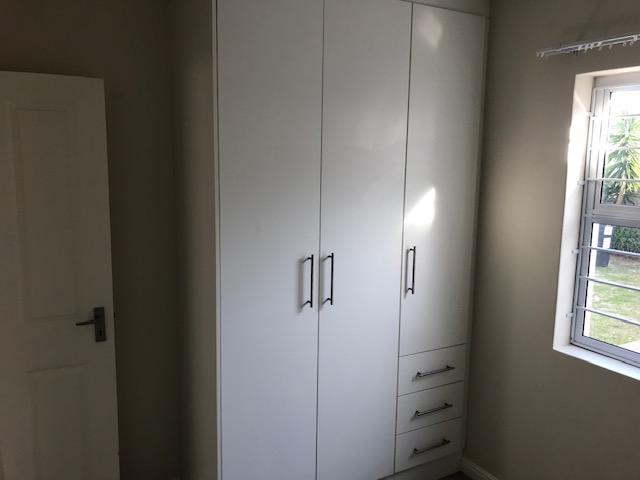 To Let 3 Bedroom Property for Rent in Sunningdale Western Cape